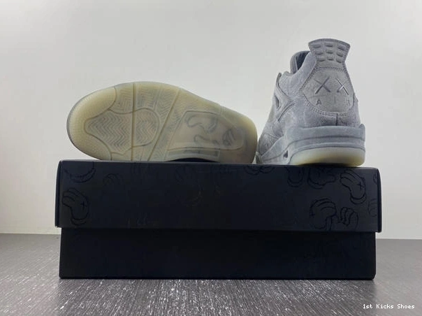 1st Kicks 4 Retro 3864 Trendy Jordan 930155- Kaws 1028